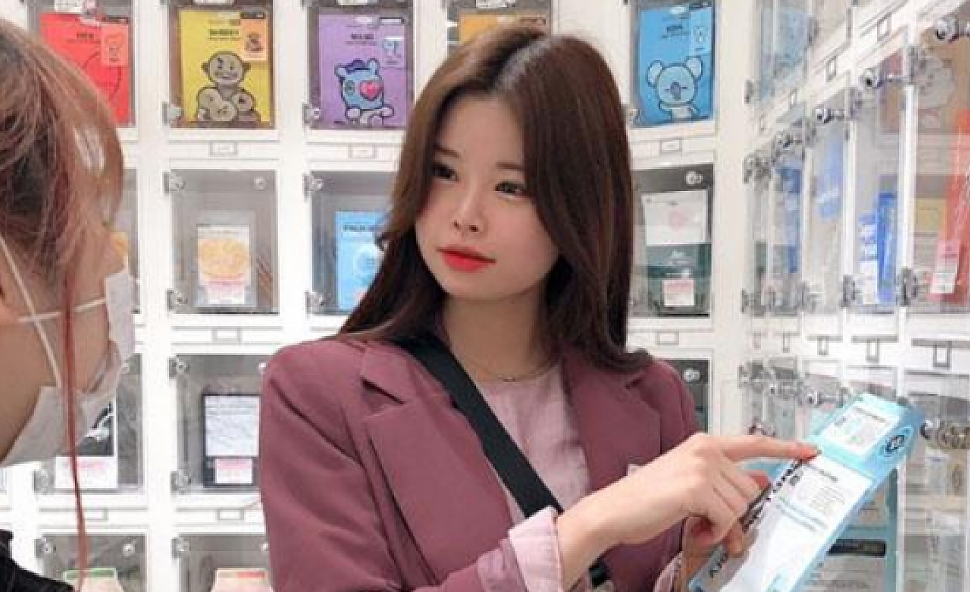 話題の韓国コスメセレクトショップ ショップ販売募集 正社員登用あり トレンドメイクや美容の研修あり Twc 話題の韓国コスメセレクトショップ ショップ販売募集 正社員登用あり トレンドメイクや美容の研修あり Twc