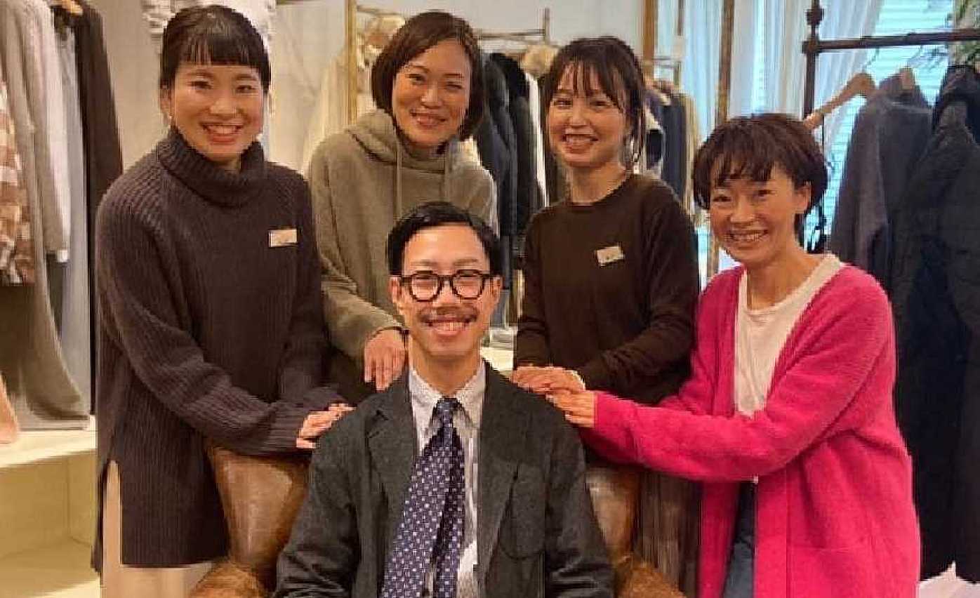 レディース メンズ商品の接客販売 商品管理 レジ対応 Twc