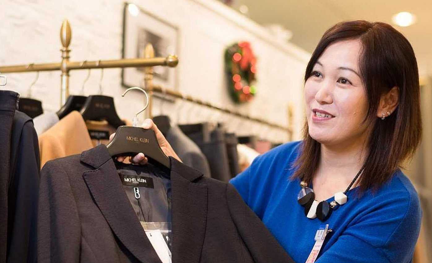 個人ノルマなし 転勤なし 洗練された大人の女性へ ウィメンズアパレルの接客 販売 Twc